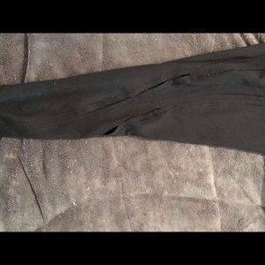 Fun yoga pants slots down both legs